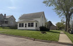 700 Main St., Akron, IA 51001