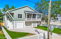 258 Clark Avenue, Pass Christian, MS 39571