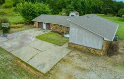 352097 E 1040 Road, Prague, OK 74864