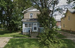 105 S Eaton Street, Albion, MI 49224
