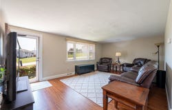 205 Eleanor Dr, Latrobe, PA 15650