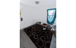 8211 Artesian Street, Detroit, MI 48228