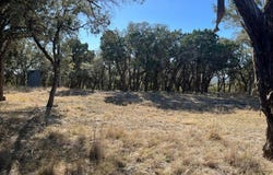 1121 NORTHLAKE DR, Lakehills, TX 78063-6573