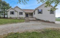 6825 Clearport Road SW, Lancaster, OH 43130