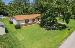 311 N Pratt St, Mount Hope, KS 67108