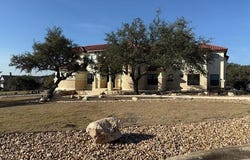 3 WOODLAND PT, Boerne, TX 78015