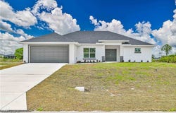 1103 NE 37th Terrace, Cape Coral, FL 33909