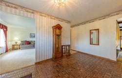 18781 Thorpe Road, Chagrin Falls, OH 44023