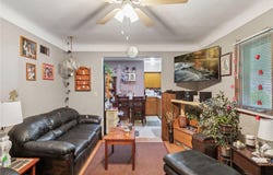 600 34th Avenue N, Minneapolis, MN 55412