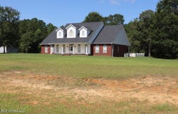 2212 Sampras Boulevard, Vancleave, MS 39565