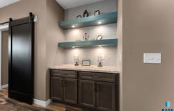 704 N Clark St, Lennox, SD 57039