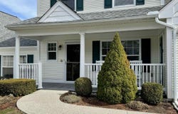 4 Bow Center Road, Bow, NH 03304