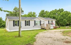 428 SW 850 Road, Chilhowee, MO 64733