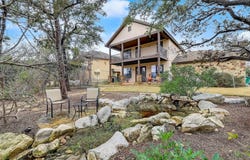 6909 Trimaran CV, Jonestown, TX 78645