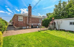 14721 10th Avenue, Whitestone, NY 11357