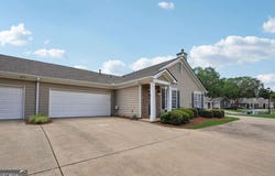 328 Camry, Dallas, GA 30157