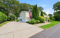 37 Hubbard Avenue, Riverhead, NY 11901