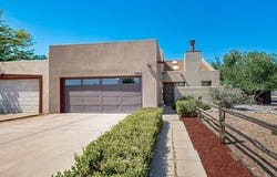 3039 Prenda De Oro Drive NW, Albuquerque, NM 87120