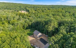 295-B Bean Street, Livermore, ME 04253