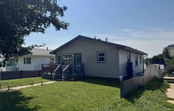 1337 SW 20th Avenue, Cedar Rapids, IA 52404