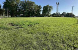 500 N BONHAM Street, Macomb, IL 61455