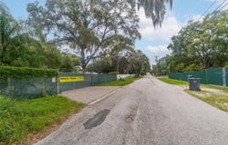 201 S LAKEWOOD Drive, BRANDON, FL 33511