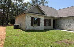 1252 W Union Rd, Picayune, MS 39466