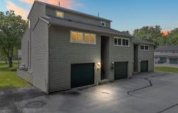 11 Fairway Drive, Brunswick, ME 04011