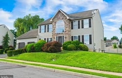 12 PROSPECT Drive, SINKING SPRING, PA 19608