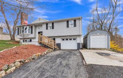 3 Plainview Drive, Plainfield, CT 06239