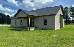 238 Thacker Rd, Grimsley, TN 38565