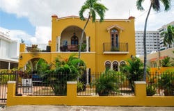 711 CONCORDIA ST., MIRAMAR DEV., SAN JUAN, 00907