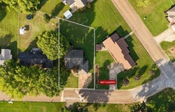 111 Thornoak Dr, Martin, TN 38237