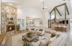 31 Addington Court, Toccoa, GA 30577