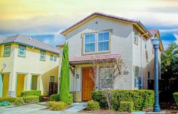 1587 STRADA Way N, Clovis, CA 93619