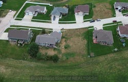 2030 Greenway Drive, Aurora, NE 68818