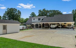 700 DOGWOOD Trl, Jasper, AL 35504