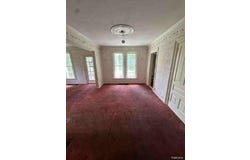 8127 Vassar Road, Grand Blanc, MI 48439
