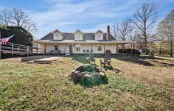 201 Center Point Loop, Vilonia, AR 72173