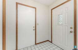 5705 W Coughran Ct, Sioux Falls, SD 57106