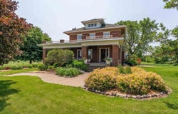 16167 160th St, Letts, IA 52754