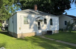 1710 S 13Th Street, Burlington, IA 52601