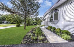 210 Parkview Terrace, Lincroft, NJ 07738