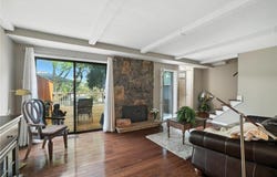 1210 Trailwood N, Hopkins, MN 55343