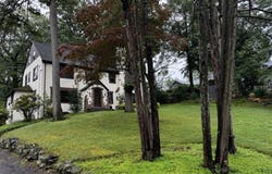 771 Ravine Rd, Plainfield City, NJ 07062-2039