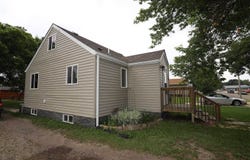 420 18th ST NW, Minot, ND 58703