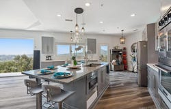 9420 Crest Drive, Spring Valley, CA 91977