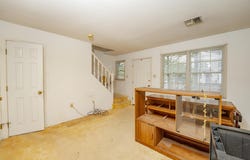 19 Clipper Ct, Atlantic City, NJ 08401
