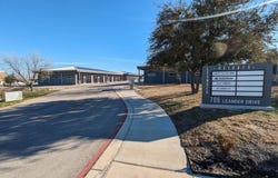 706 Leander Dr, Leander, TX 78641