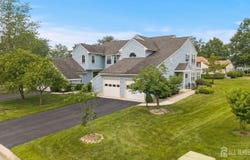 20-c Dorchester Drive, Monroe, NJ 08831